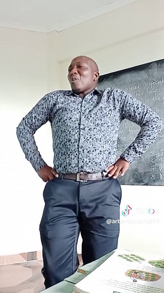 Microphone Testing for Gen Z Teachers on TikTok