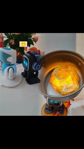 Emo robot vs Eilik robot #emo #emopet #emorobot #eilik #eilikrobot #airobot