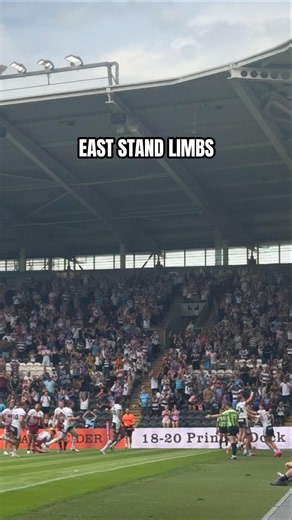 love those East Stand limbs x
