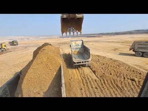 #video volvo excavator loading trucks wheel loader operator training Volvo taracks cat350 4k mining