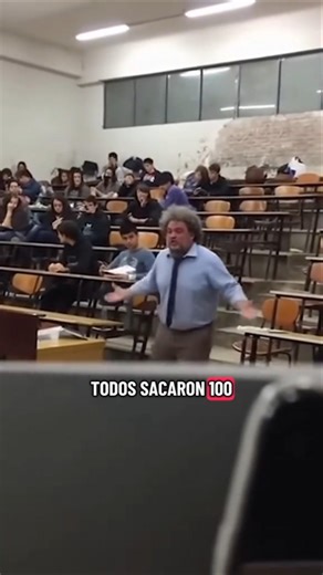 Jaja el profe enloqueció en media clase 🤭#website #humor #software #tips ##tech #viral