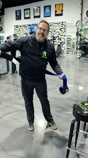 More on the Ultimate Recovery Kit from @kingdom_offroad ! This kit includes: 1 - 7/8”x30’ Kingdom Kinetic Rope (MBS 28,500LBS) 2 - Soft Shackles (MBS 36,000LBS EACH) 1 - 3”x8’ Tree Saver (MBS 35,000LBS) 1 - 3”x20’ Tow Strap (MBS 35,000LBS) 1 - Snatch Ring (MBS 45,000LBS) 1 - Trail Bag for stowing your gear The quality of materials and attention to detail is fantastic! #offroad #offroading #recoverygear #adventure #adventurerig #overlanding #4x4 #kingdomoffroad | Titan Motoring