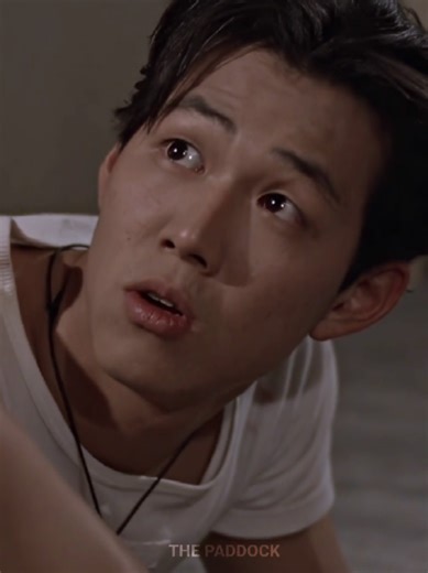 #LeeJungJae || Definitivamente, las productoras coreanas no tuvieron la visión para que hiciera un BL con Lee Byung-hun en esa época. > Esa nena que tú ves ya no es una chamaquita Aunque la veas con carita de nenita Ya medio barrio la ha probado Dicen que el novio esta trancado En la calle por eso es que anda bien loquita > Song: Candy by Plan B > Show: The Young Man (1994) > Software: After Effects 2024 > Topaz: Mine > Scp: Mine #LeeJungJaeedit #edit #trend