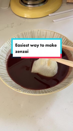 Delicious Japanese Red Bean Soup with Toasted Mochi Recipe