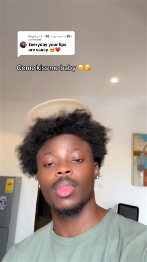 Flirty TikTok Response: Come Kiss Me Baby
