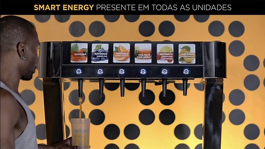 Um treino intenso exige um pós-treino à altura. Com o Smart Energy, você repõe os nutrientes perdidos enquanto se refresca. 😁💦🖤💛 #SmartFit #GeraçãoSmart #SmartEnergy | Smart Fit