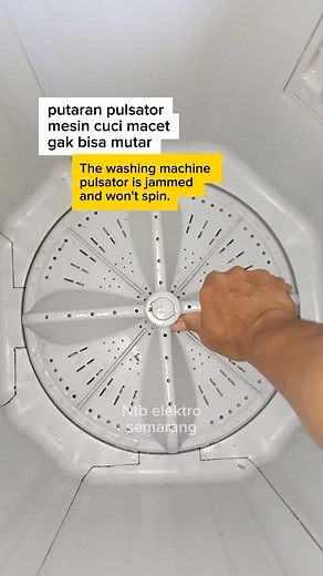 Assalaamu'alaikum. washing machine pulsator is jammed, heavy to turn. Pulsator mesin cuci macet,diputar berat. | Suhamrul Suyaeni