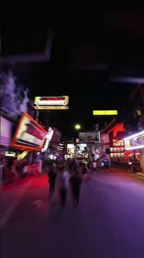 【タイ旅行】夜のお散歩｜パタヤ, ウォーキングストリート, ゴーゴーバー, バービア #Shorts