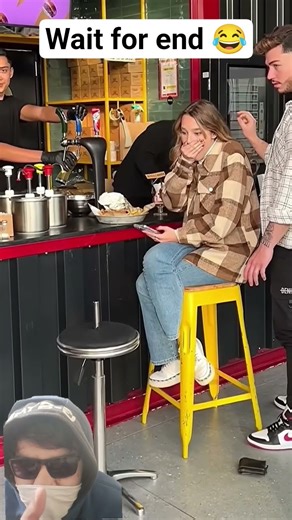 wait for end 😂🔚#shortsfeed #funny #prank #fyp