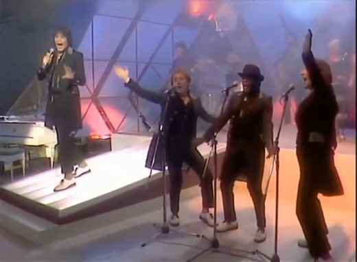 Showaddywaddy - Footsteps from Get It Together 24th November 1981 - Music Legend