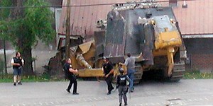 ‘Killdozer’ documentary featuring the bulldozer rampage of 2004 in Colorado now on Netflix