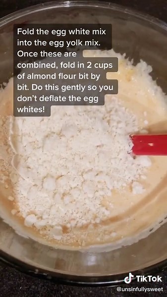 Delicious 150 Calorie Cinnamon Almond Coffee Cake Recipe