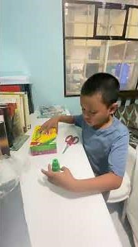 120 Crayola Crayons Unboxing - Charles Joaquin Rankin Venzon