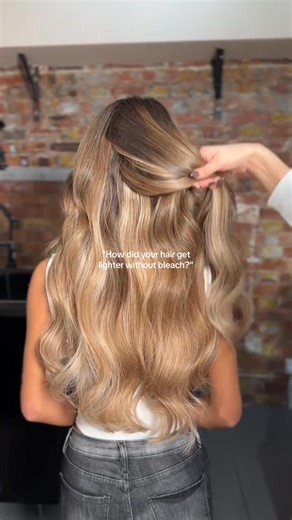 This is your sign to go lighter for spring using tape-in extensions. Wicktoria wears Milk & Blush Ultra Slim Tapes in shades ‘Medium Blonde Highlighted’ & ‘Rooted Blonde Balayage’. Shop the look | milkandblush.com | Milk & Blush