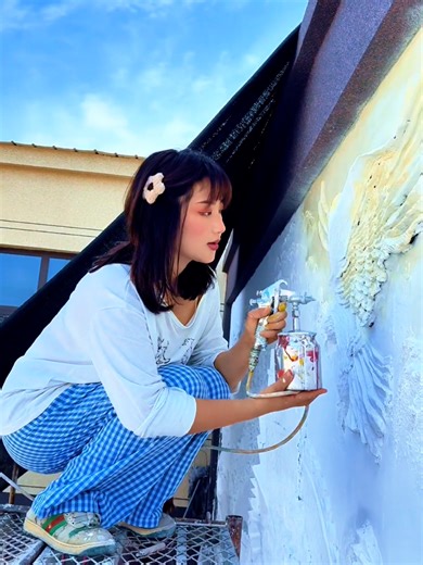 Drawing Tutorial: Capture the Beauty in Art