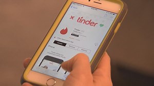 How to stay safe when using a dating app
