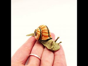 Making a banded snail polymer clay tutorial