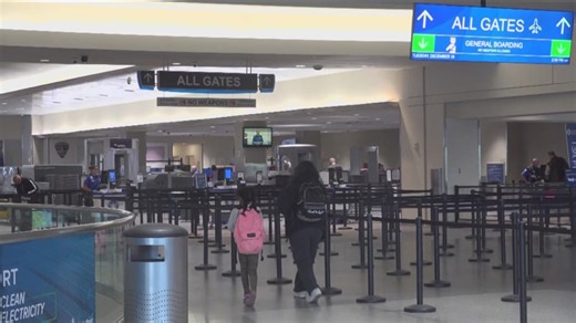 Boise Airport urges travelers to plan ahead as holiday rush begins