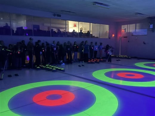Gladstone Curling Club lights up rink with glow curling