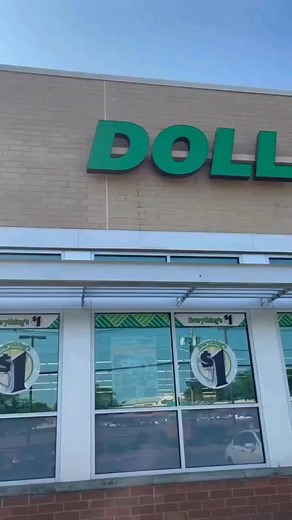 DIY Solar fountain with river rocks! #solarfoundation #outdoorspace #birdbath #waterfountain #patiodecor #planters | DIY & homedecor