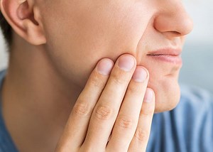 How to Treat Teeth Grinding Naturally and Effectively