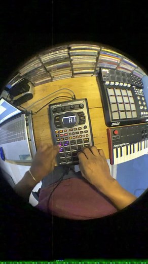 302 reactions · 17 comments | No more words #boombap #beatmaking #hiphop #sampling #sp404 | Mad Doak | Facebook