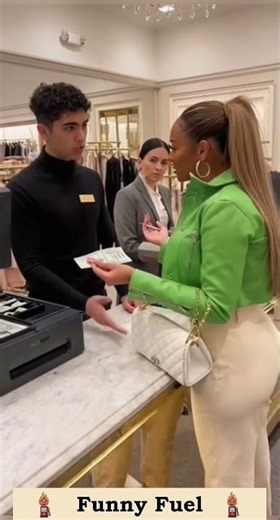 Cashier vs Customer… Math Was Not Her Friend