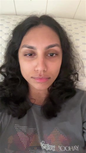 lazy lip sync bc i’ve been jet lagged sick for days but everyone should be in love with audrey hobert #audreyhobert #whostheclown #pop #music #fyp