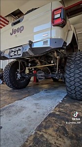 Bobbed Bed Jeep Gladiator Rubicon. Motobilt everything 🔥 #bobbedbed #jeep #rubicon #gladiator