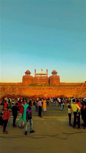 Inside Delhi's Famous Red Fort | Lal Qila Cinematic Short 🇮🇳