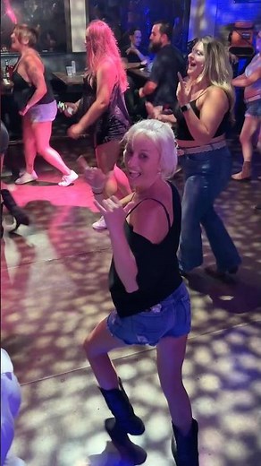 PIECES TO THE PUZZLE (Damn I Love Miami) Line Dance