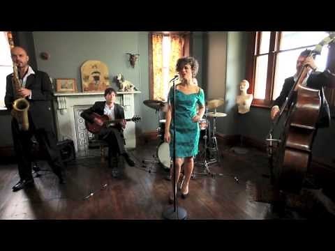 Honeysuckle Rose - Stringspace Jazz Band