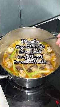 How to Make Crab, Shrimp, and Pork Trotter Banh Canh