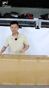 💥 Unlock the Toucanhobby MD6*6 hydraulic dump truck — unboxing reveals the goods: HotRC remote lets control feel effortless, light/sound systems dual warning lights crank up the vibe 💡. All practical features at your fingertips, with unbeatable value 🎉!#remotecontrol #rc #rcvehicle #toucanhobby #creativeengineering #scalemodel #toucanhoby #originalcontent #rccar #rccars #rctruck #creativefilm #rchobby #rcdumper #dumper #tipper #rctipper | Toucan RC Hobby