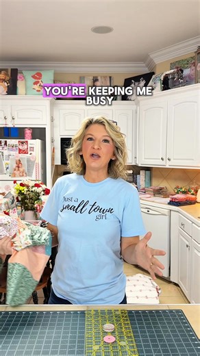 Grab your Patchwork quilt kit here https://hometownquiltcompany.com/search?q=playroom #diy #beginnersewing #crafty #tamijones #sewing WalMart https://walmrt.us/3A8Dkca Amazon https://urlgeni.us/amazon/V2FXZj | Tami Jones • Hometown Quilt Company, LLC