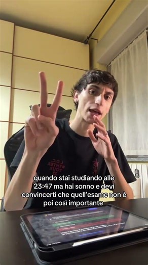 POV: sono le 23:47 e decidi che l’esame “non è così importante”