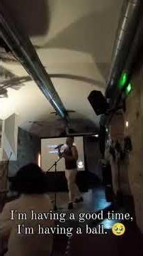 Karaoke - Queen - Don't Stop Me Now