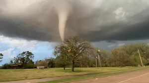55K views · 1.2K reactions | CAUGHT ON CAMERA: A massive tornado ripped through Andover, Kansas this weekend. More than 1,000 buildings were damaged by the tornado as it carved a path of destruction nearly 13 miles long. MORE: https://www.wthr.com/article/news/nation-world/kansas-tornado-damage/507-ce35e74e-e384-4e57-badb-dcc615ae5eee | WTHR-TV | Facebook