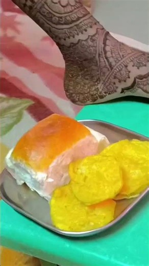 first bride mehandi.... excitement 😀🥰✨💗