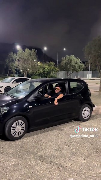 Maybach car #maybach #maybachmusic #funnyy #fy #volkswagen 😂 | Maybach