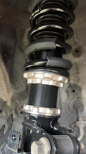 Quick and Easy Coilover Adjustment for Your Nissan Silvia | Under 1 Minute