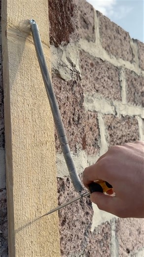 Nice trick with the spring #diy #handwork