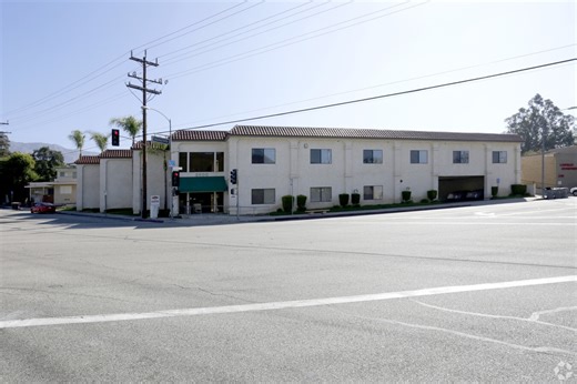 3800 La Crescenta Ave, La Crescenta, CA 91214 | LoopNet