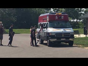 Ice cream truck newark skate park mr bomb👍😁subscribe ‪@icecreamtruckadventures‬