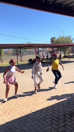 Brêggat Amapiano Combo Dance ft. StokieNChilli