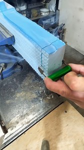 19M views · 78K reactions | an easy way to cut polystyrene #viralreels #trendingreels #viralreal #tips #tipsandtricks #ideas #DIY | Welder Man | Facebook