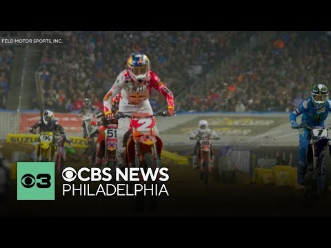 AMA Supercross event transforms Lincoln Financial Field into dirt bike battle ground