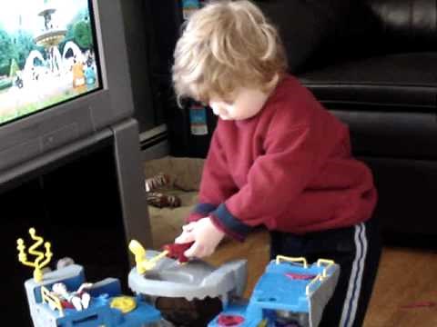 Eric & Phoebe (poodle) watch Wonder Pets Save the Poodle