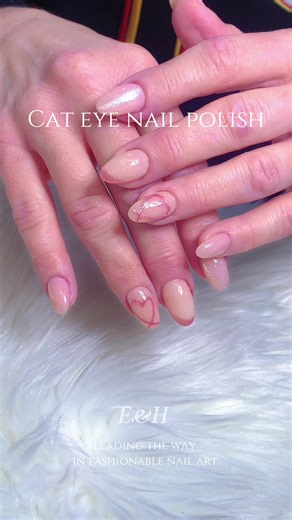 Cat-eye nail polish is incredibly beautiful, and it shines even more brilliantly in the sunlight! It's one of the most fashionable nail trends right now.#statenisland #statenislandnail #2026nails #nyc #nycnails
