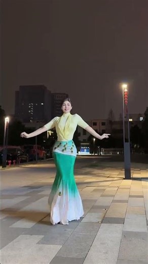 Unleash Your Move! Dance to the Rhythm & Make it Go Viral